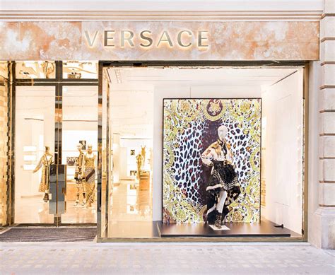 Versace sustainability